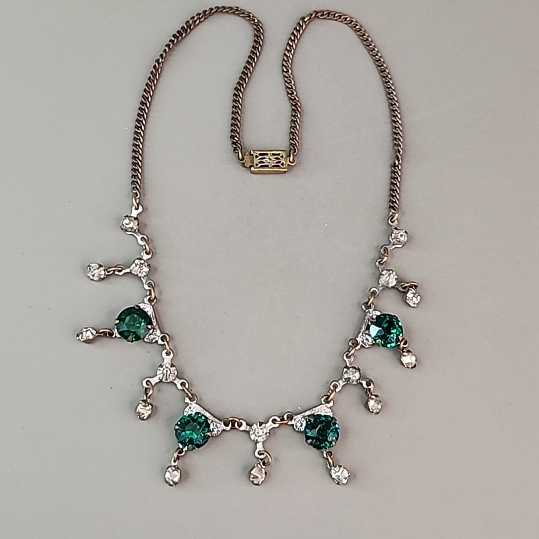Vintage Rhinestone Necklace Festoon Green Glass Drops Multi-tone 16″ 1940s