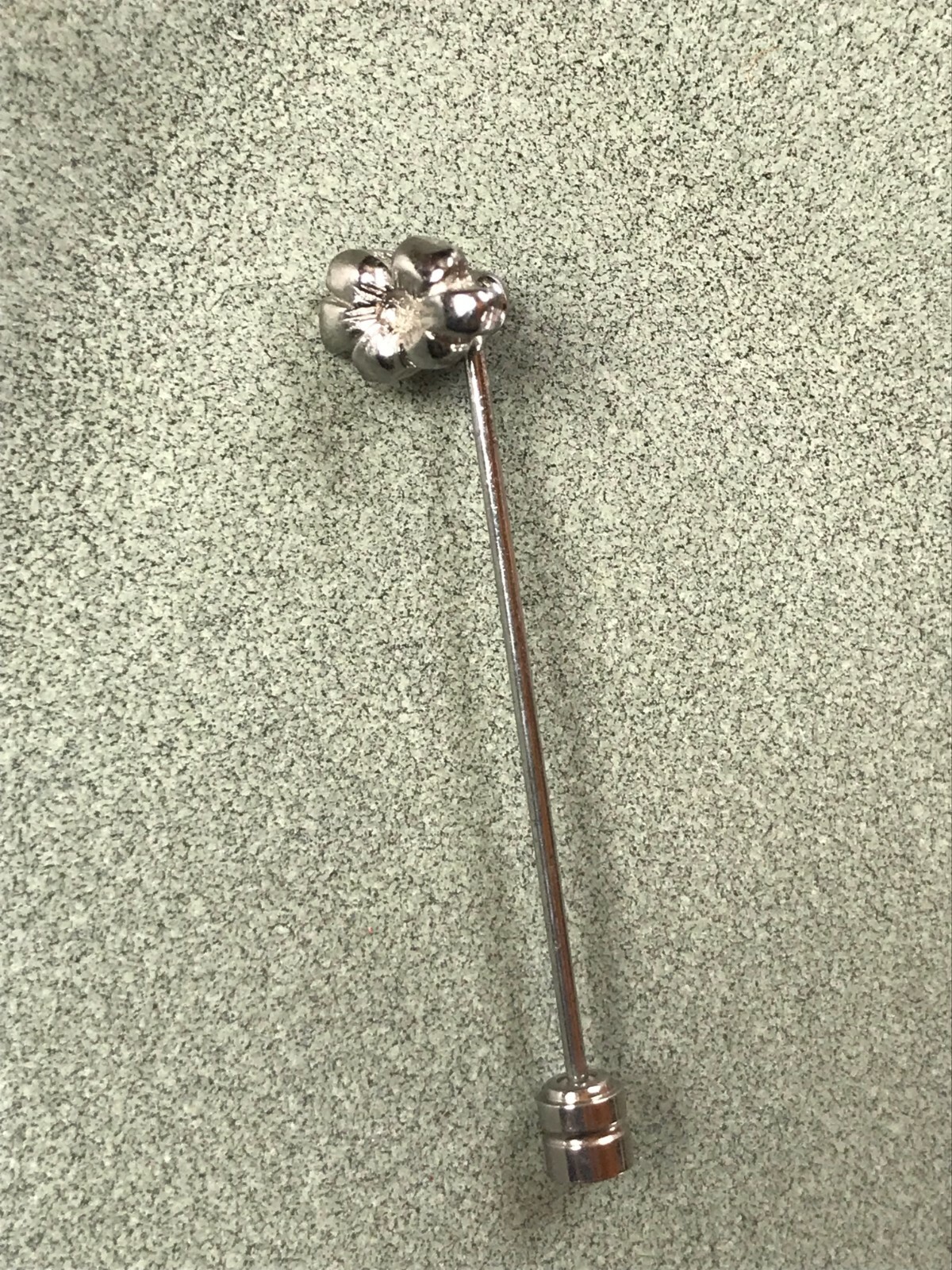 Vintage Dainty Silvertone Dogwood Flower Stick Lapel Pin – 2 x 3/8th’s inches –