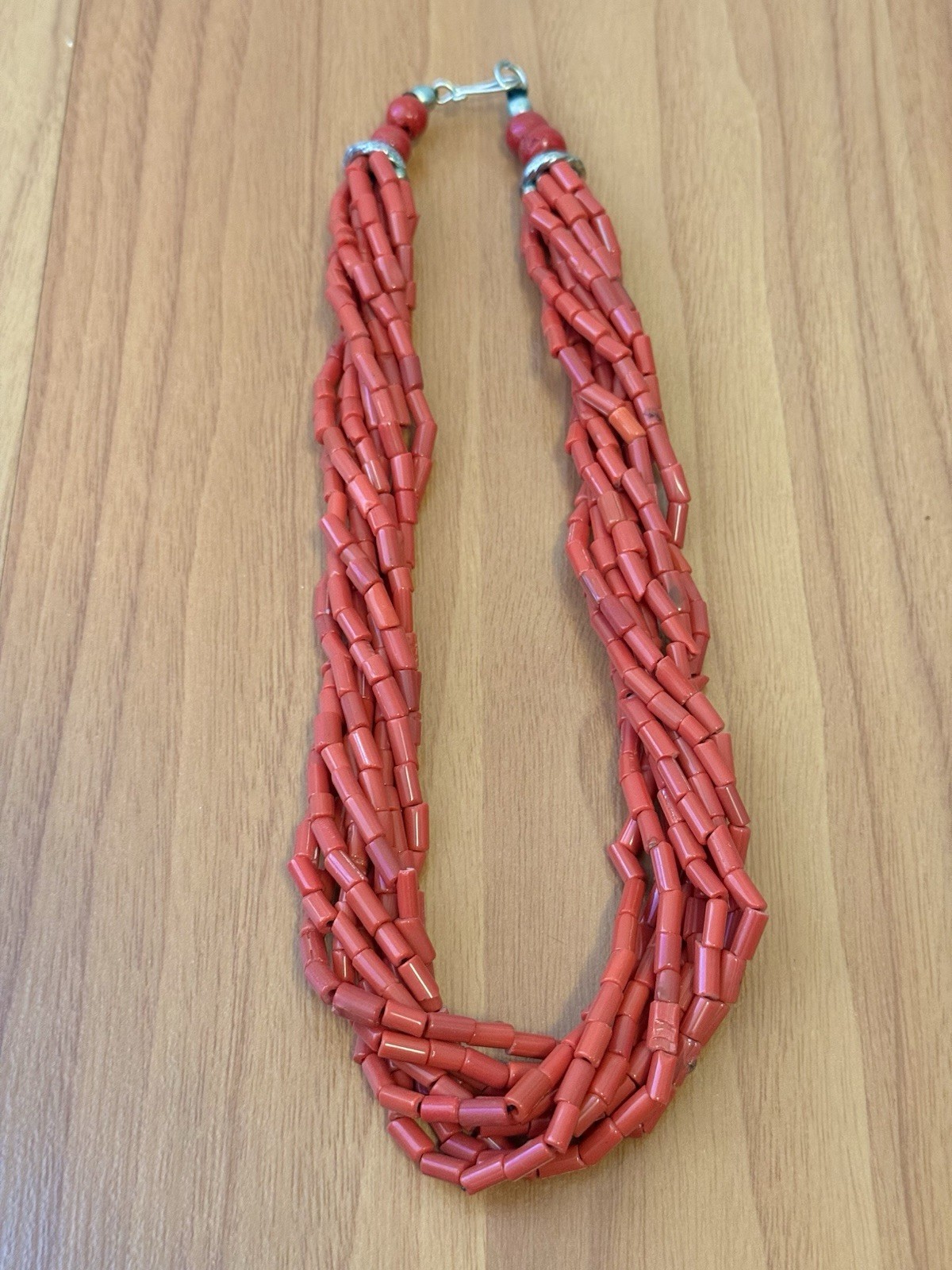 Gorgeous multi strand ethnic style barrel shape sherpa coral necklace 22”inch