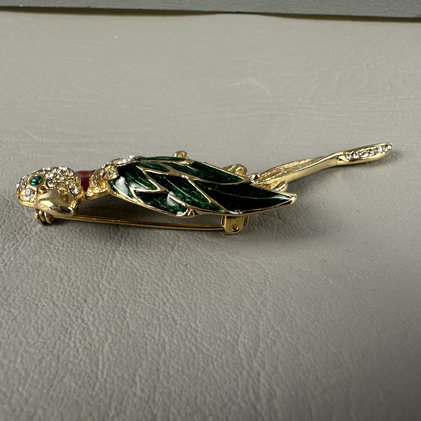 Vintage Parrot Bird Brooch Rhinestone Enamel Gold Tone Tropical Figural Pin