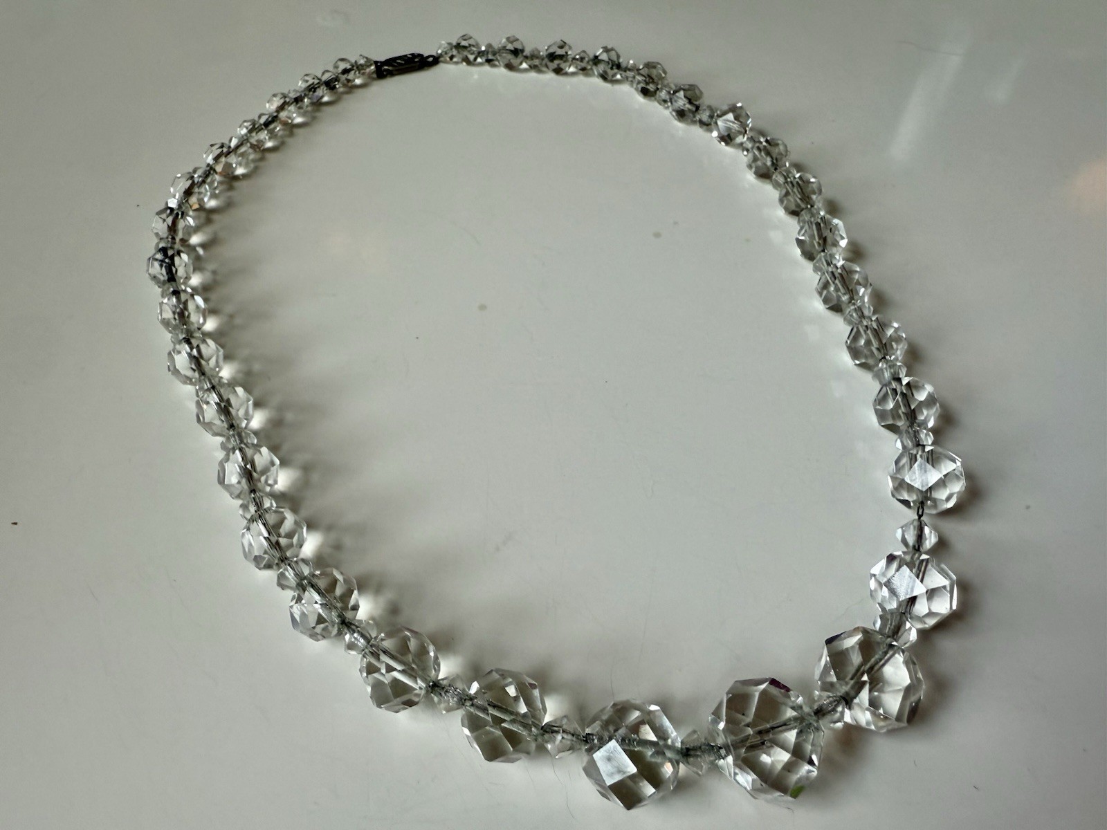 Vintage Deco Faceted Crystal Graduated Bead Necklace LOVELY