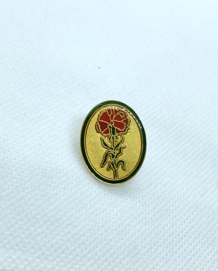 Vintage Rose Lapel Pin By Valley Casting Gold Tone D8