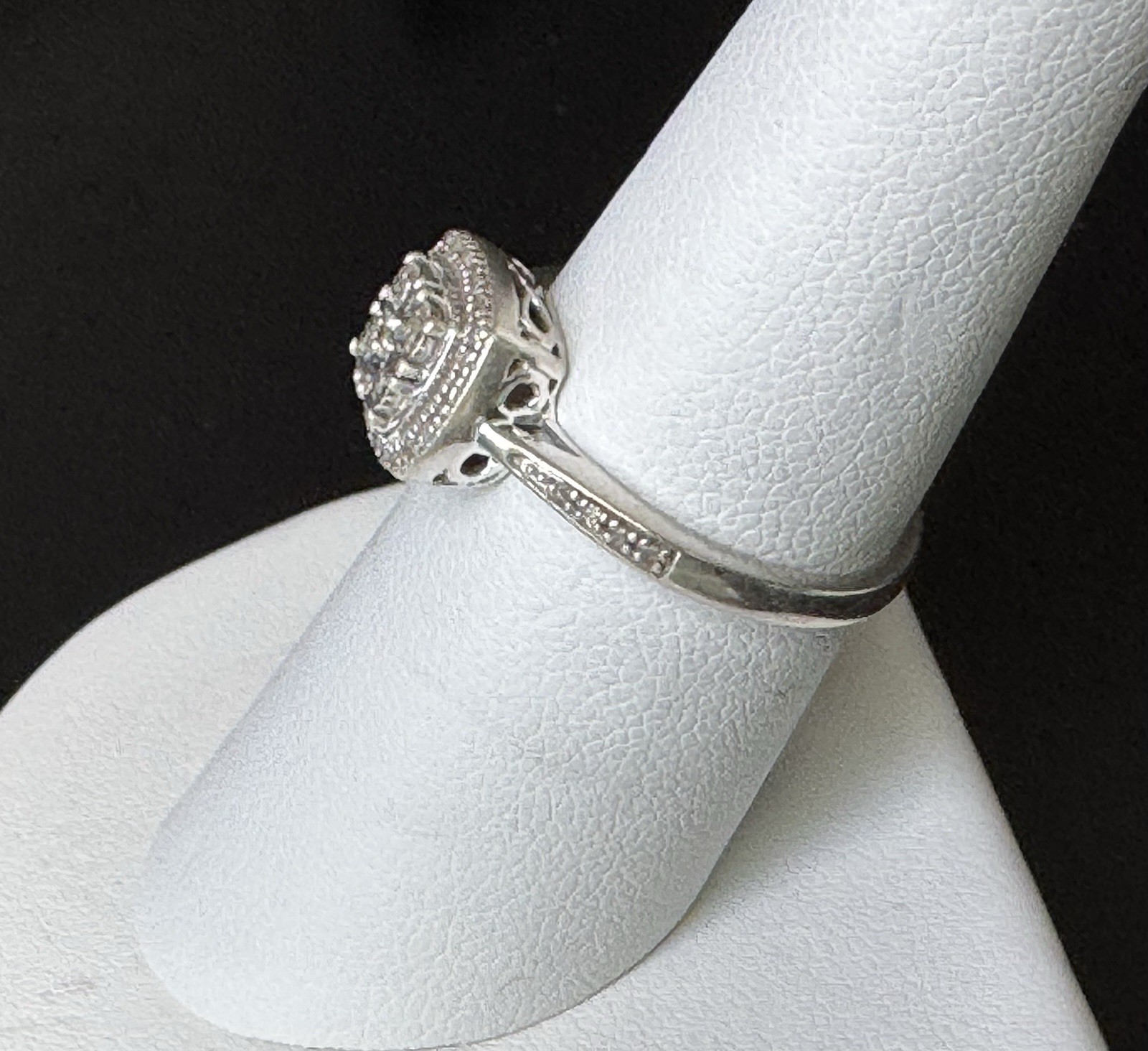 Vintage 925 Sterling Silver Diamond Halo Cluster Ring Size 7 Elegant Bridal SK9
