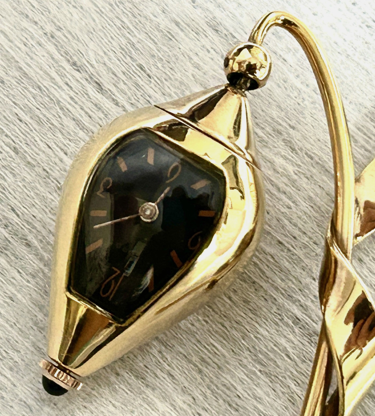 Vintage Gold Stylish Manual “CORD” Brooch Watch Blue Jewel Crown WORKING