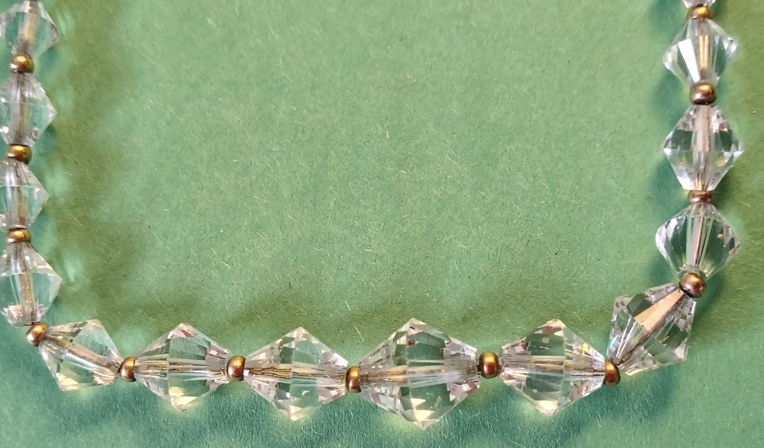 Vintage Faceted CLEAR CRYSTALS & GOLD TONE Beaded Chain Necklace
