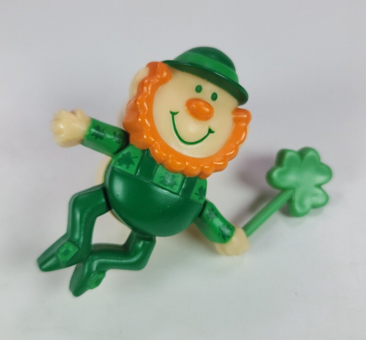 Vintage Hallmark Leprechaun & Shamrock Wind up, Moveable Brooch Pin Works