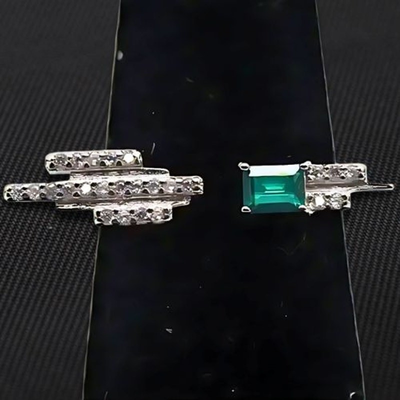 Gemstone Crystal Ring Emerald Cut Topaz Open Adjustable Cocktail Green OS NWT