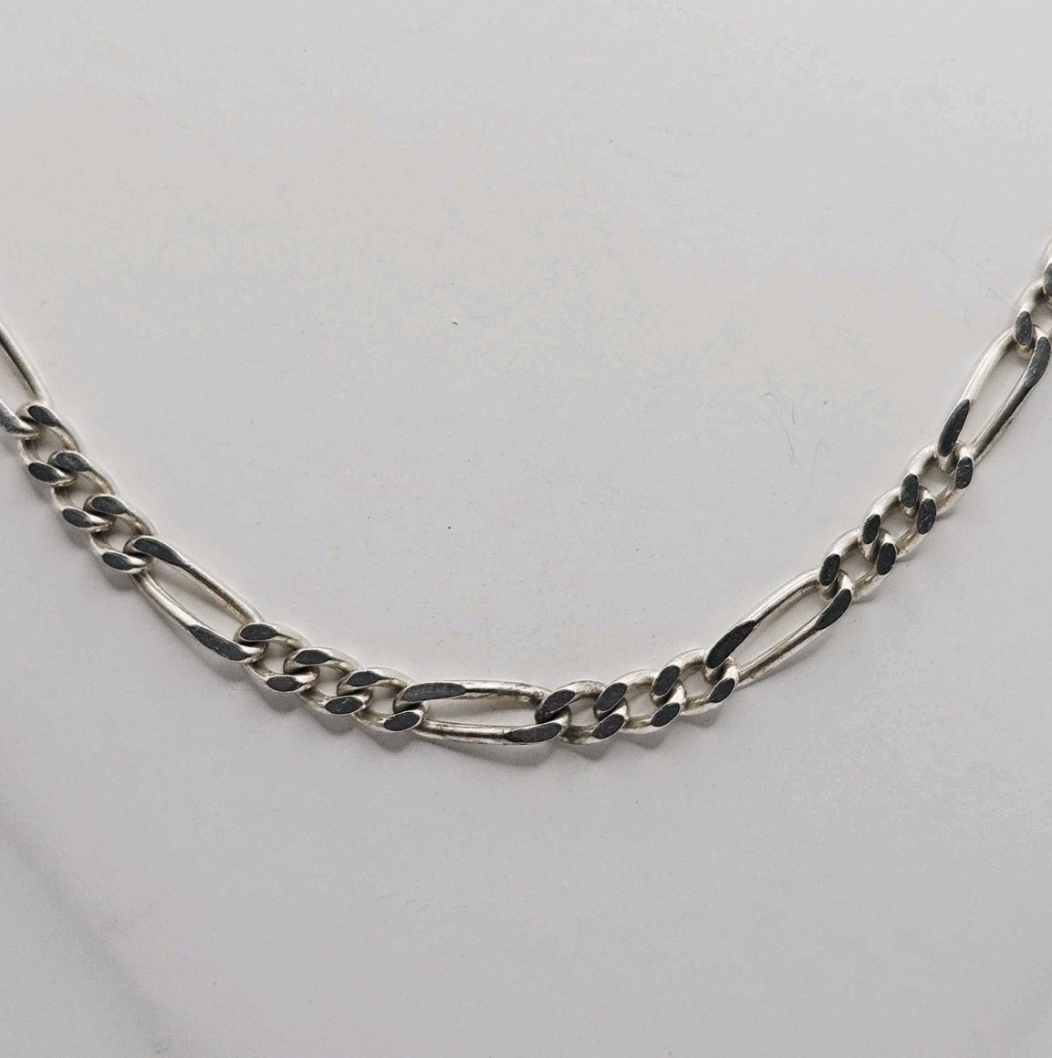 FAS Sterling Silver Vintage Figaro Link 2.5mm Chain Necklace 24″
