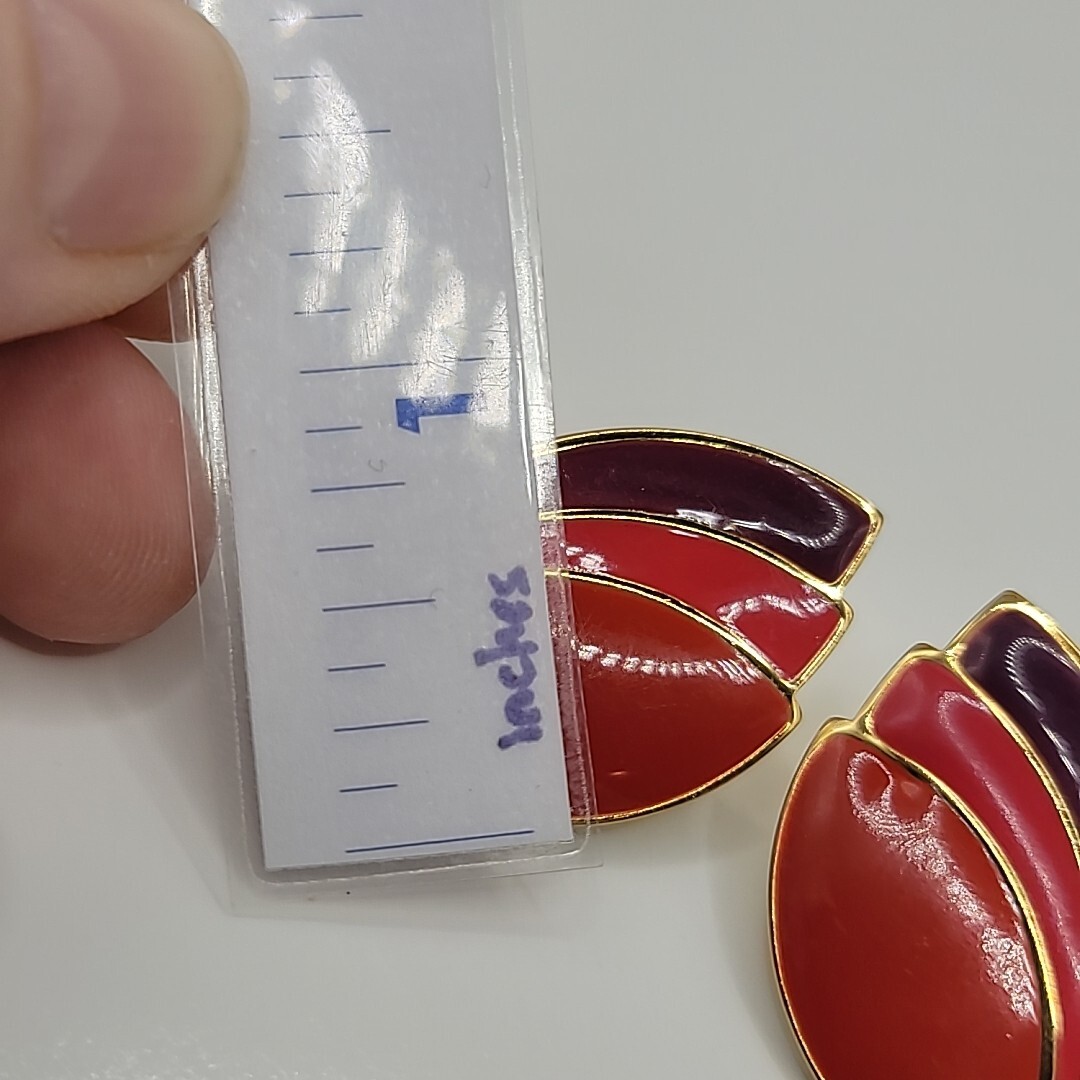 Unsigned Vintage Avon Paradise Colors Purple Pink Red Enamel Pierced Earrings