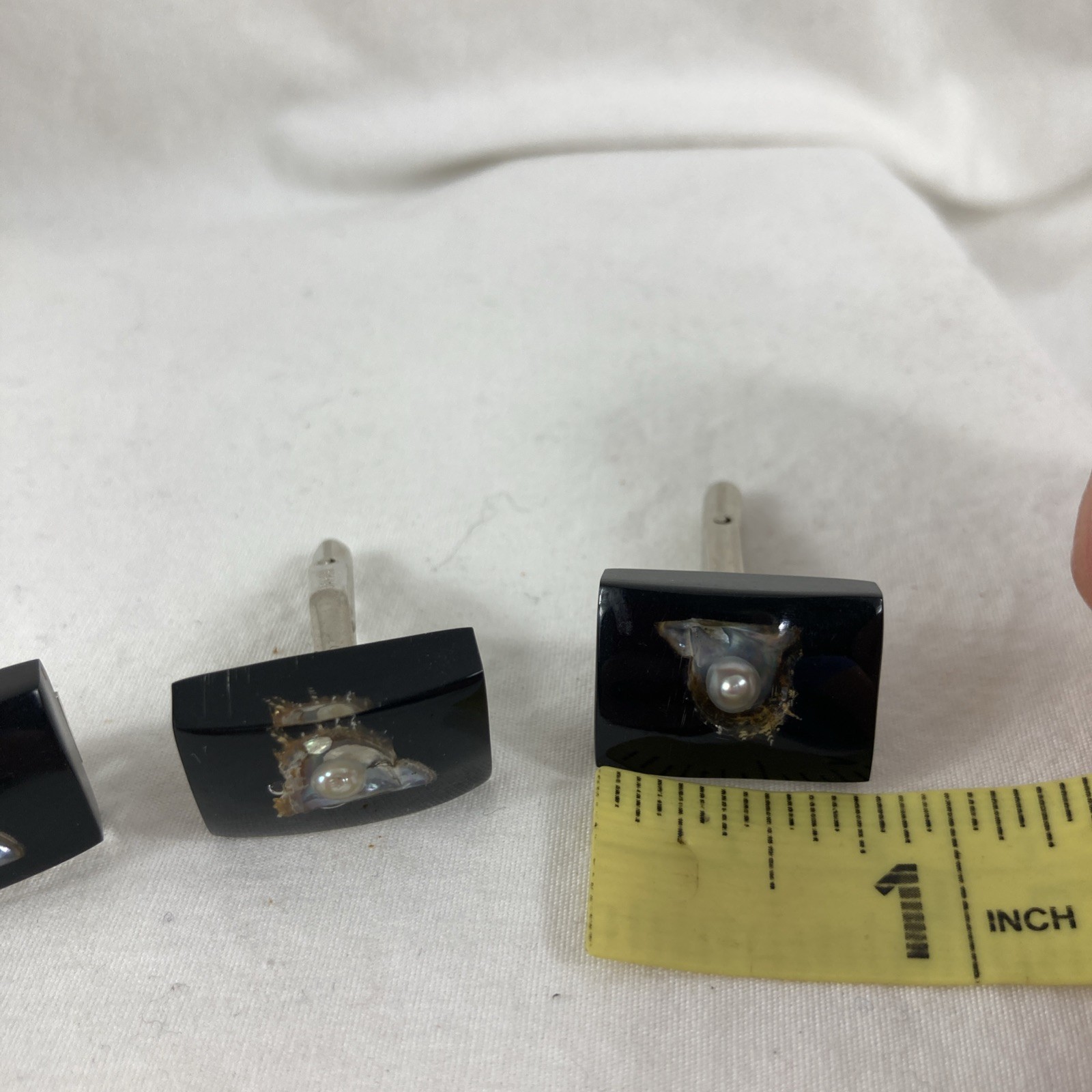 VTG Tie Clip Cuff Links Set Oyster Shell Pearl Inlay Black Resin Rectangle Japan