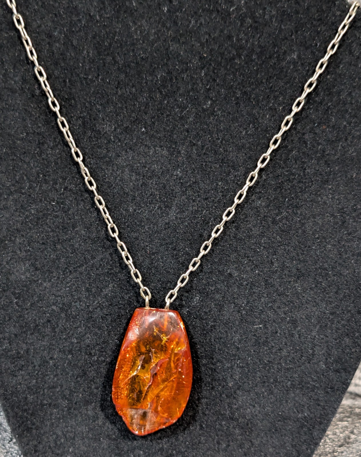Vintage, Silver Tone, Link Chain, Baltic Amber, Resin Pendant Necklace