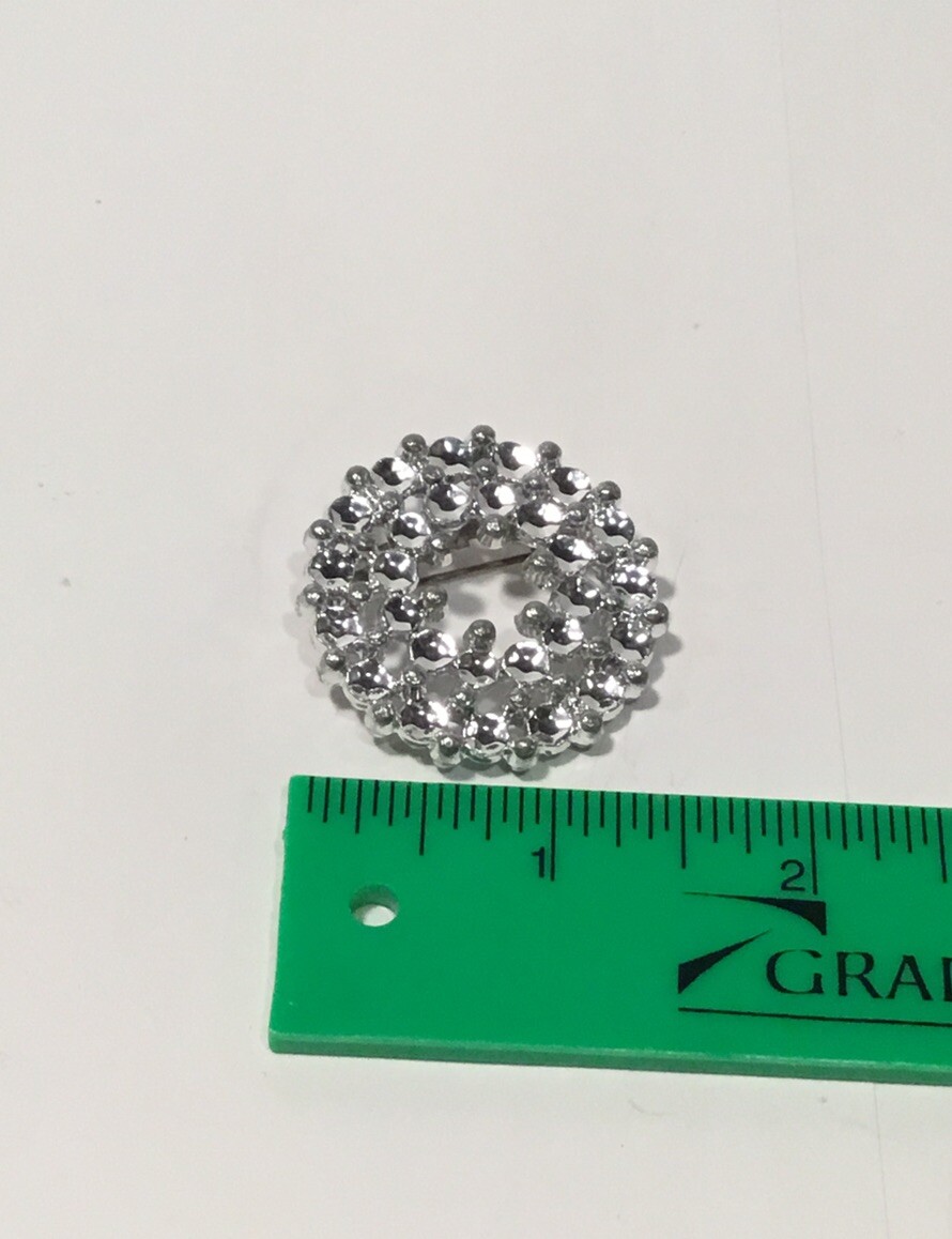 Vintage Silver Toned Sparkling Brooch 1 1/2 Inch Round Unsigned Very Reflective
