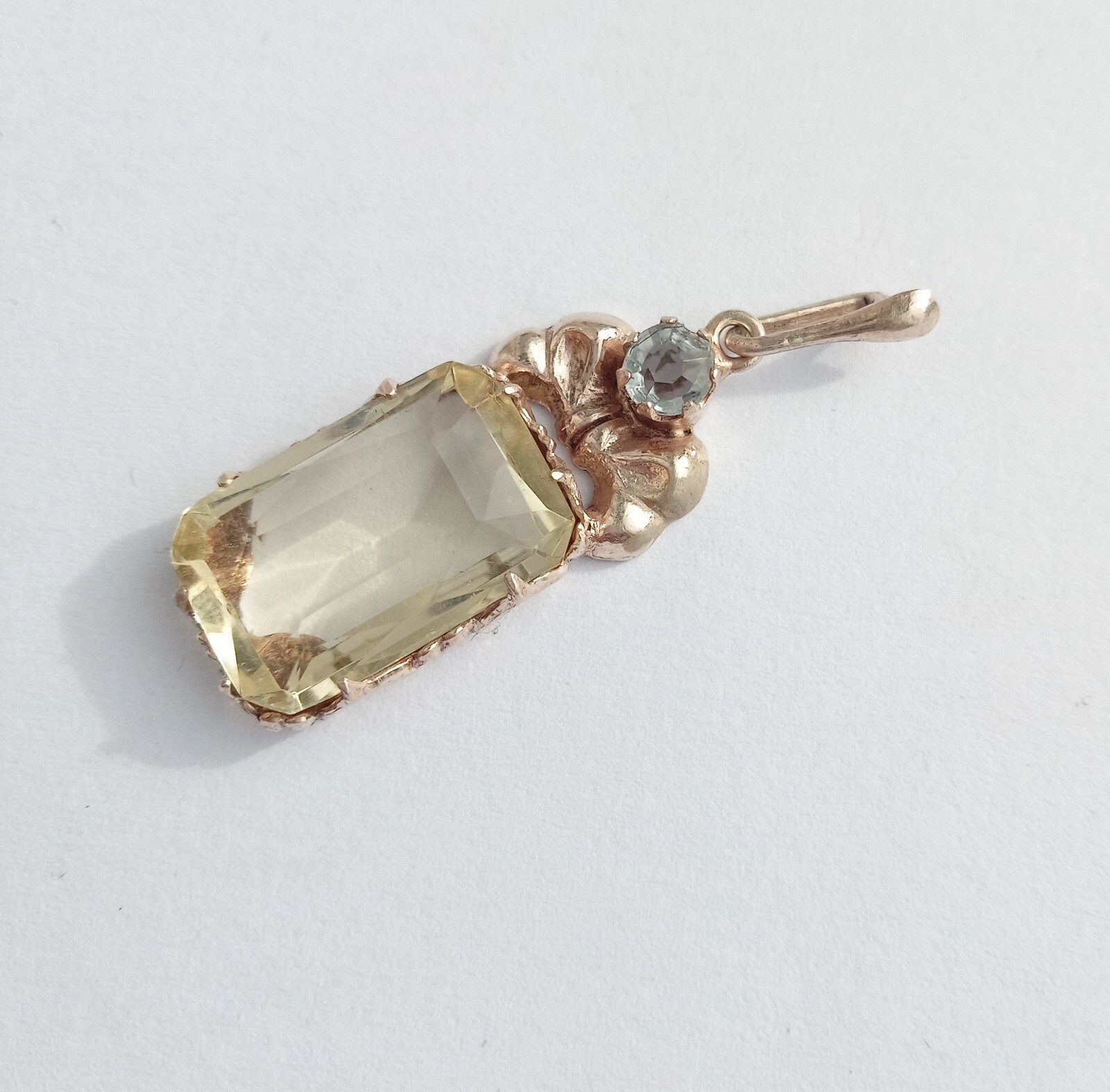 Vintage Pendant natural Yellow stone Silver 875 test USSR times. Women’s Jewelry