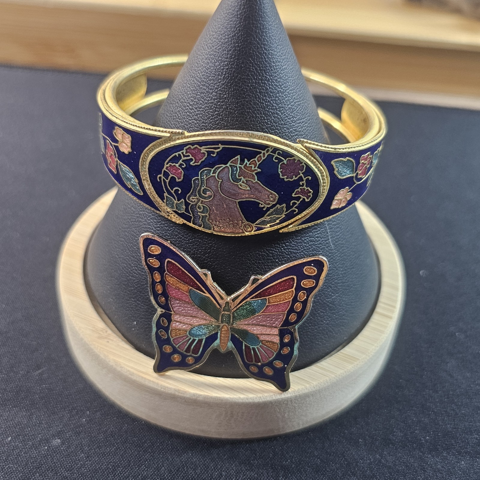 Vintage Unicorn Cloisonne Enamel Cuff Bracelet Gold Tone Clamper Hinged/Butterfl