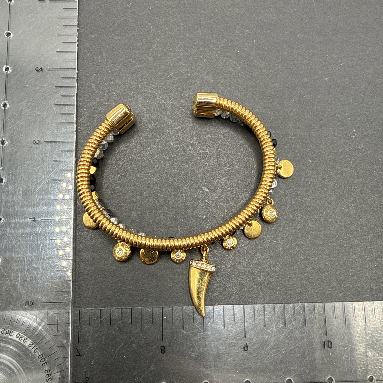Henri Bendel Signed Gold Tone Beaded Bracelet C11