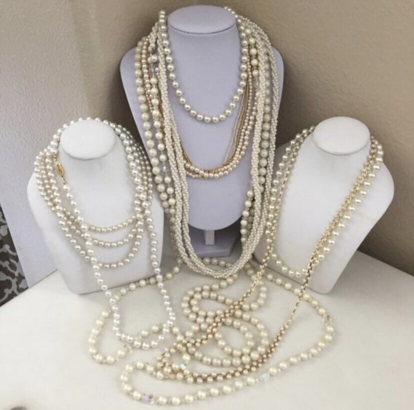 10 Beaded Faux Pearl Necklaces Costume Jewelry Lot Wearable Vintage Pearls