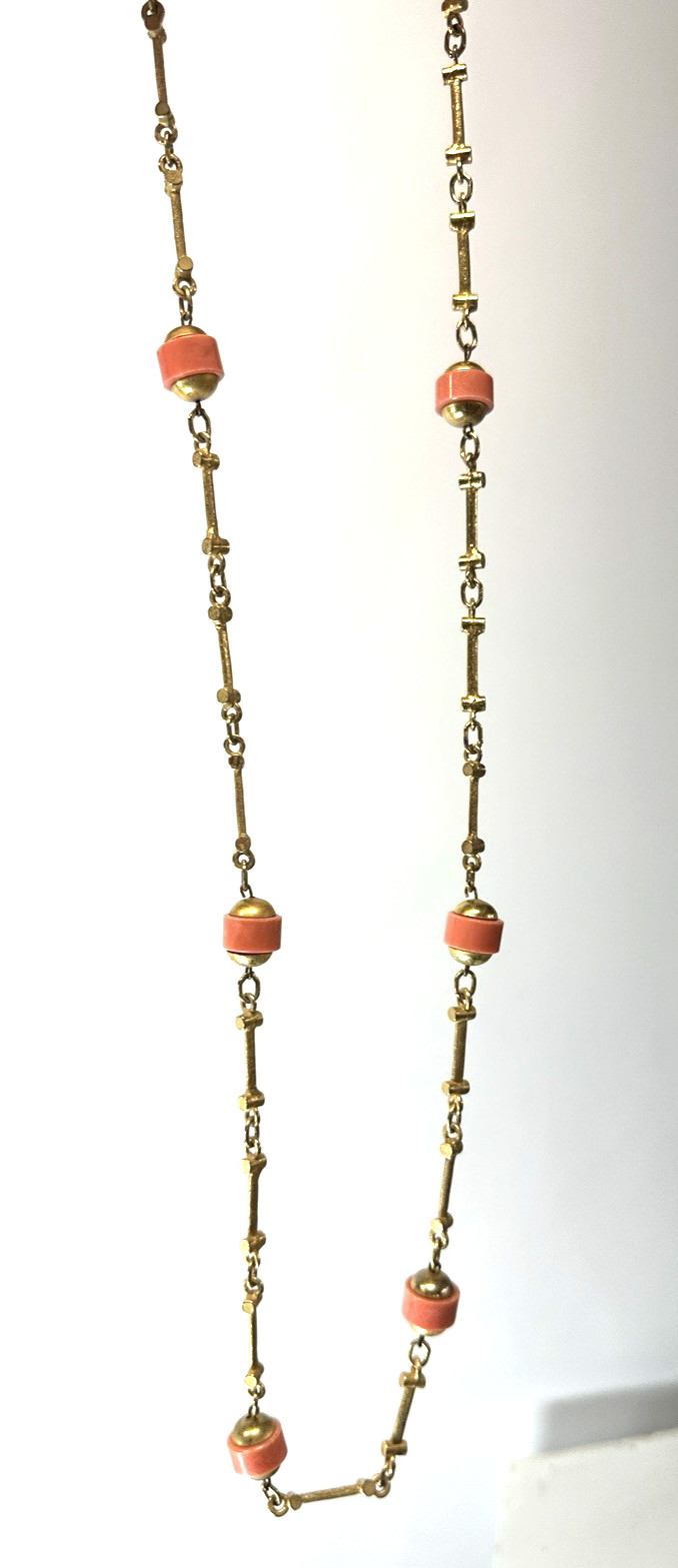 Vintage Necklace Pink Swirl Barrel Bead Goldtone Station Bar Link Spring Ring