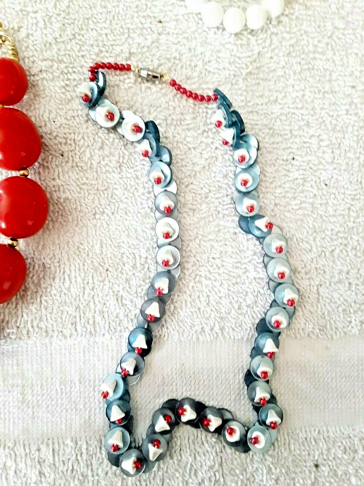 Vintage ~ Lot of 5 Jewelry Necklaces ~ 1950’s to 1980’s Variety Beads Costume