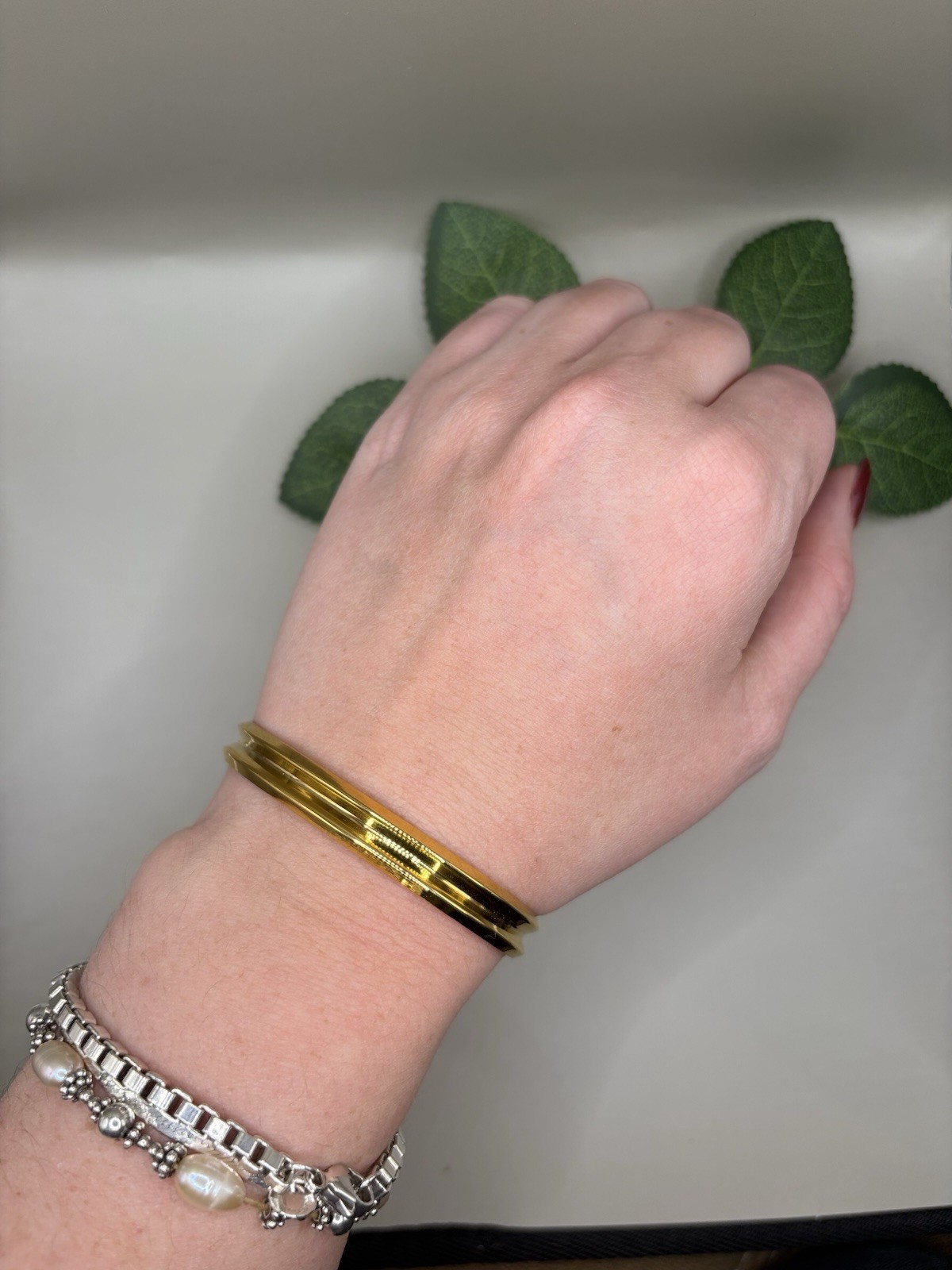 Vintage Gold Tone Cuff Bracelet Minimalist Hinged Open Bangle