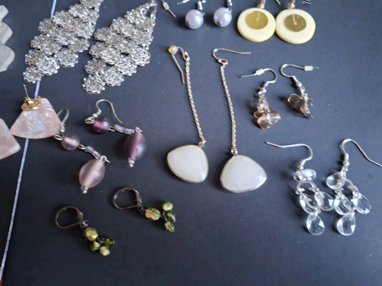 Lot Of 19 Modern/Vintage Earrings Pairs Pierced, Dangle, Hooks multicolor
