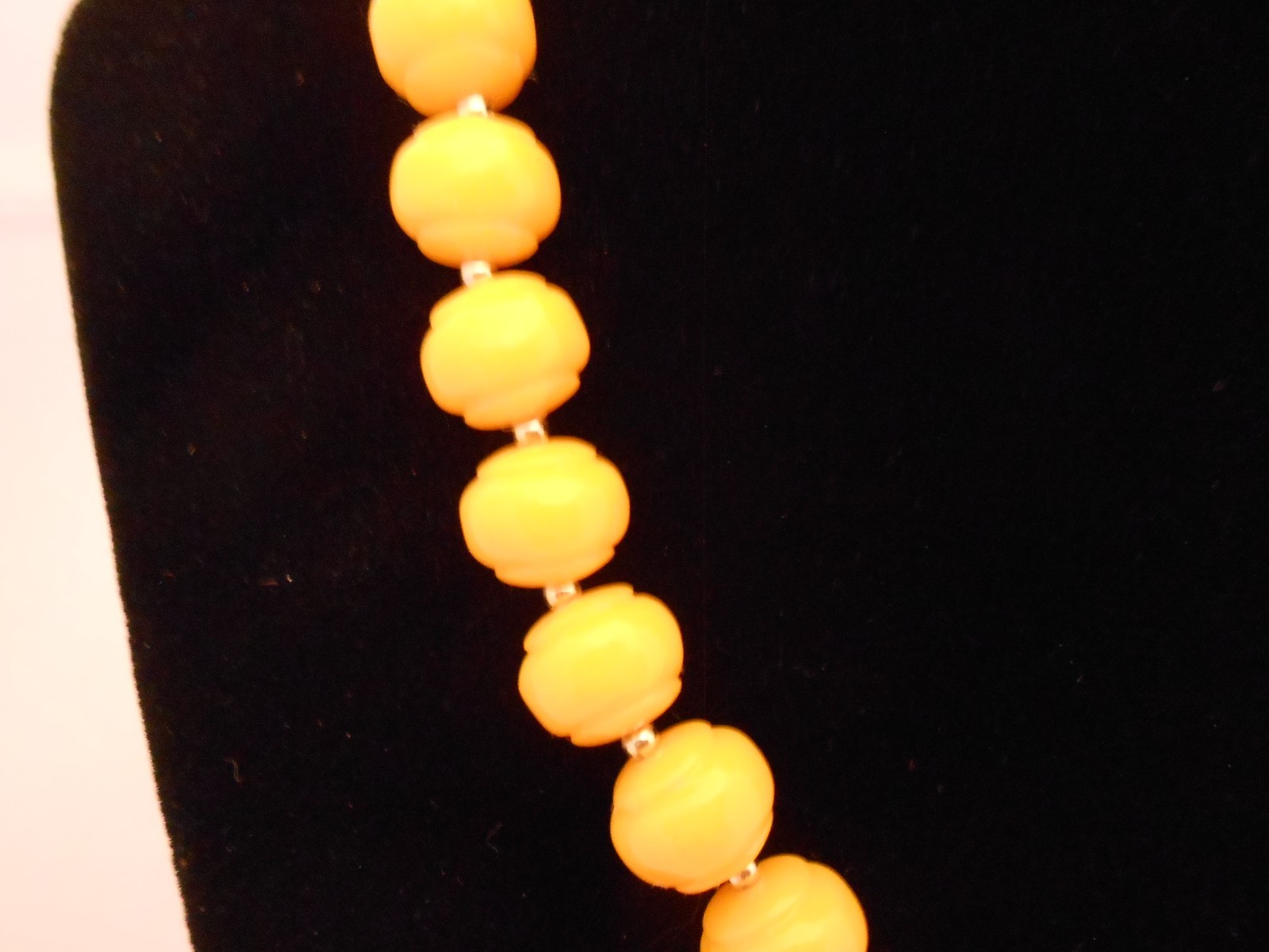 Vintage Yellow Round Beaded Necklace, Barrel Screw Clasp, Women/Jewelry