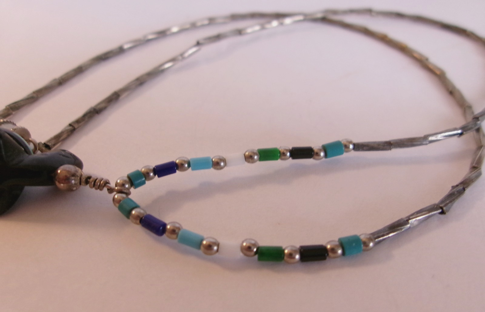 Inlay Turtle Pendant Necklace 18″ Liquid Silver & Bead Chain