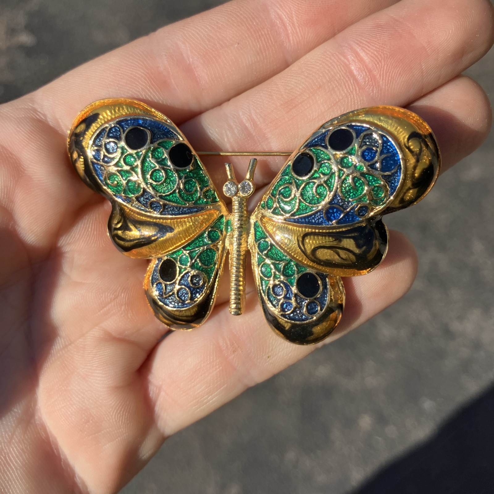 Gorgeous Gold Tone Pierced Butterfly Pin Rhinestones & Enamel Gold Gems