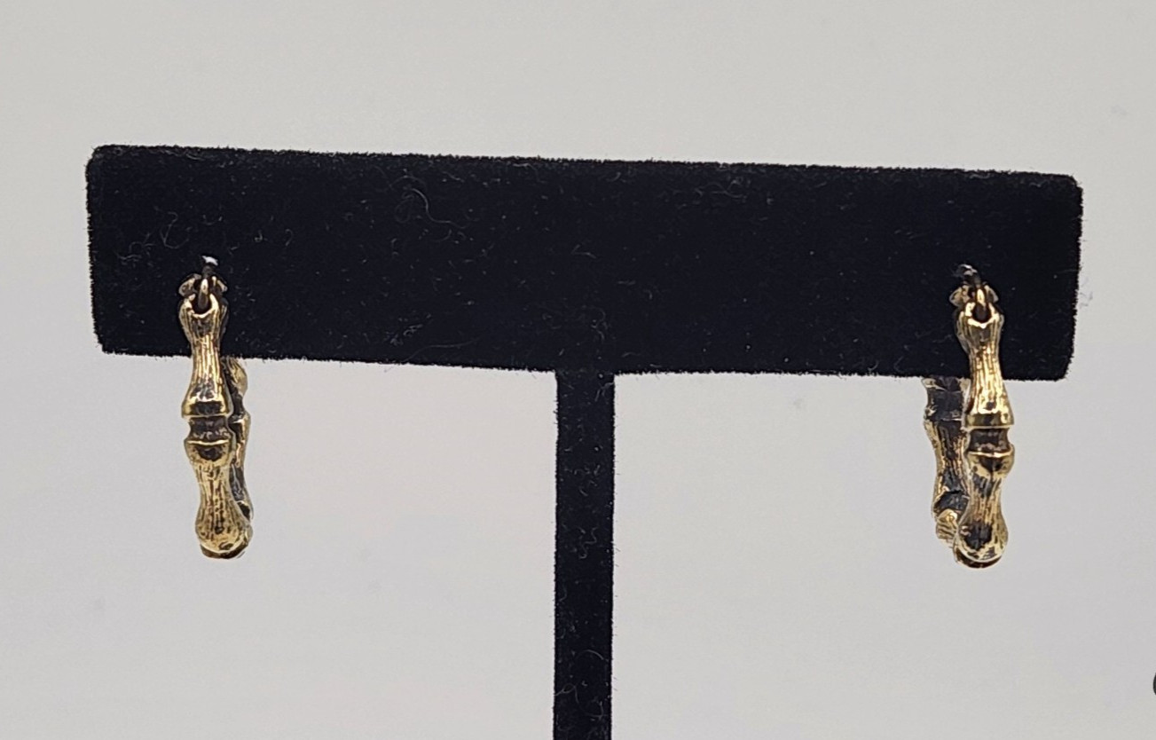 Vintage Gold Tone Bamboo Hoop Earrings Textured Tiki Safari Boho Pierced