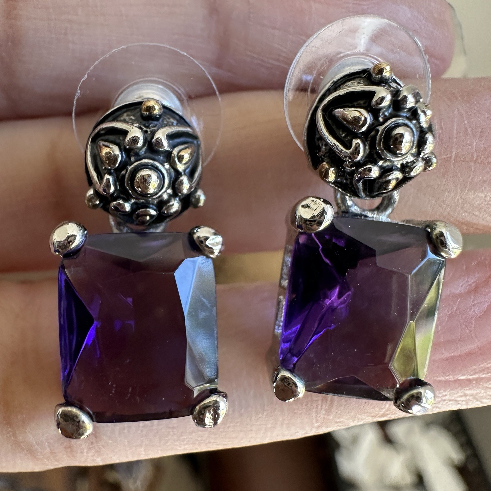 Vintage Pierced Dangle Earrings 1 Inch Purple Amethyst Glass Silver Gold Floral