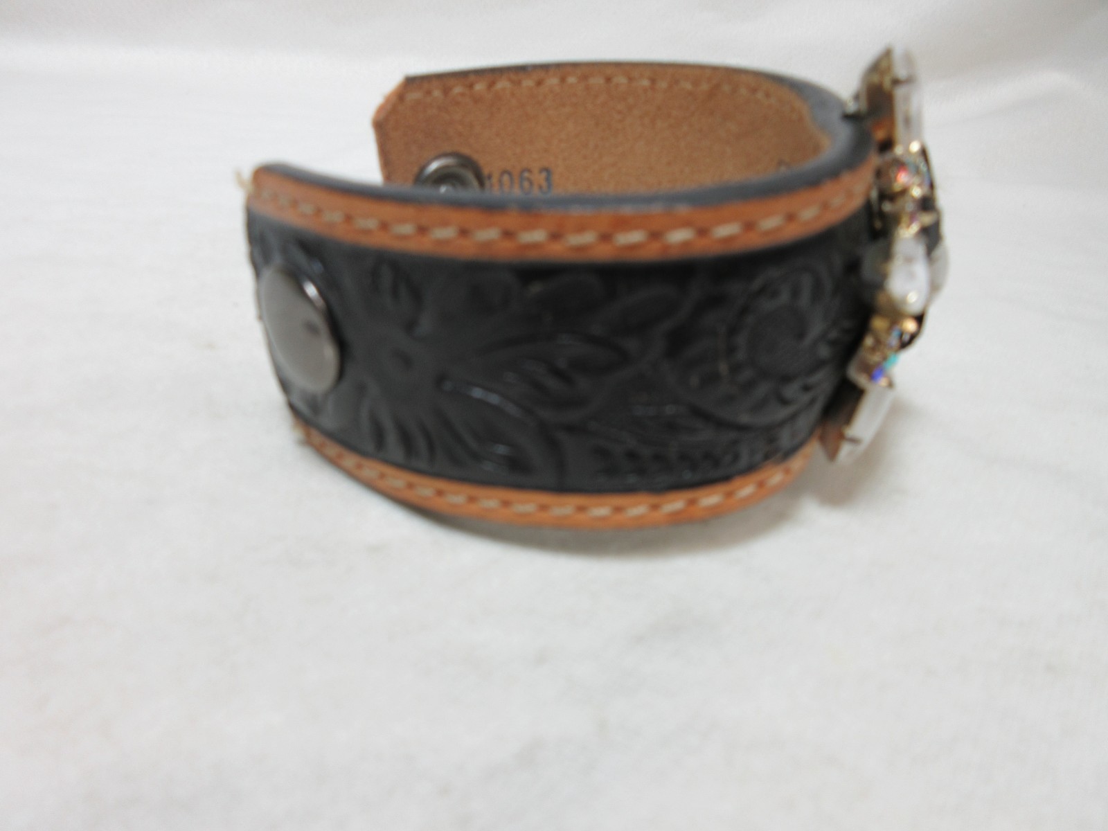 RE-LOVED LEATHER DESIGNS BRACELET WITH RHINESTONE STAR BY KENNEATHIA HAGEN #70