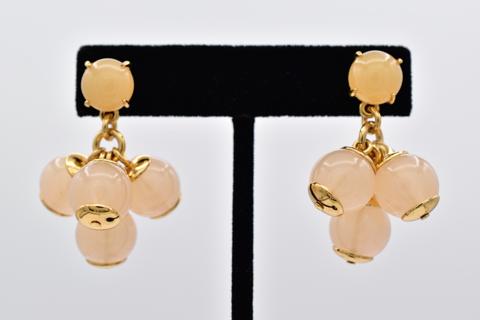 J.Crew Peach Beaded Cabochon Cluster Earrings Gold Tone Drop Dangle Signed BinAI