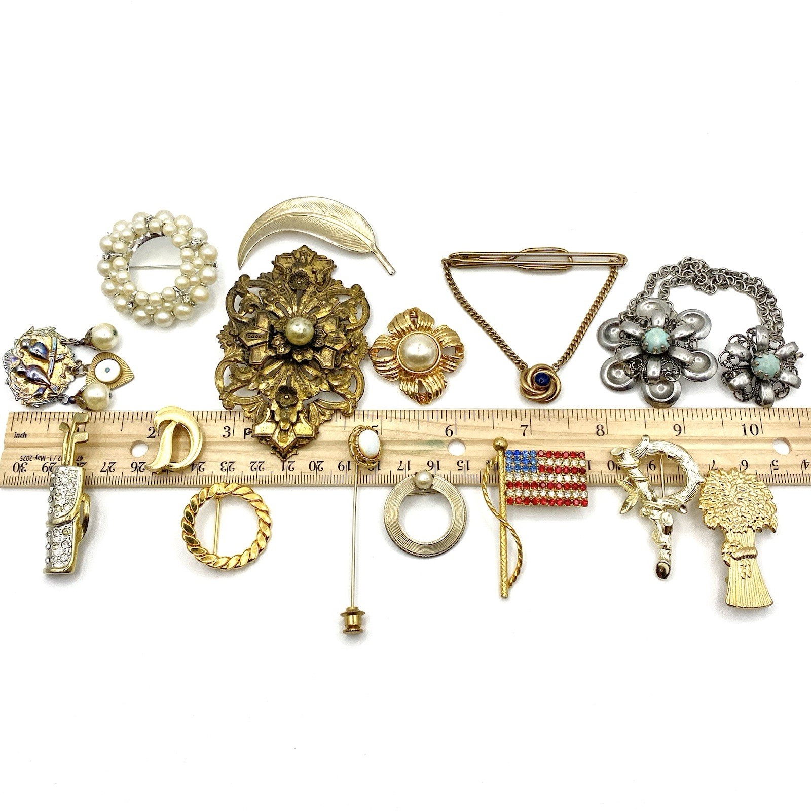Vintage 15 Brooch Pin Lot Victorian Art Deco Nouveau Whimsical Sarah Cov Other