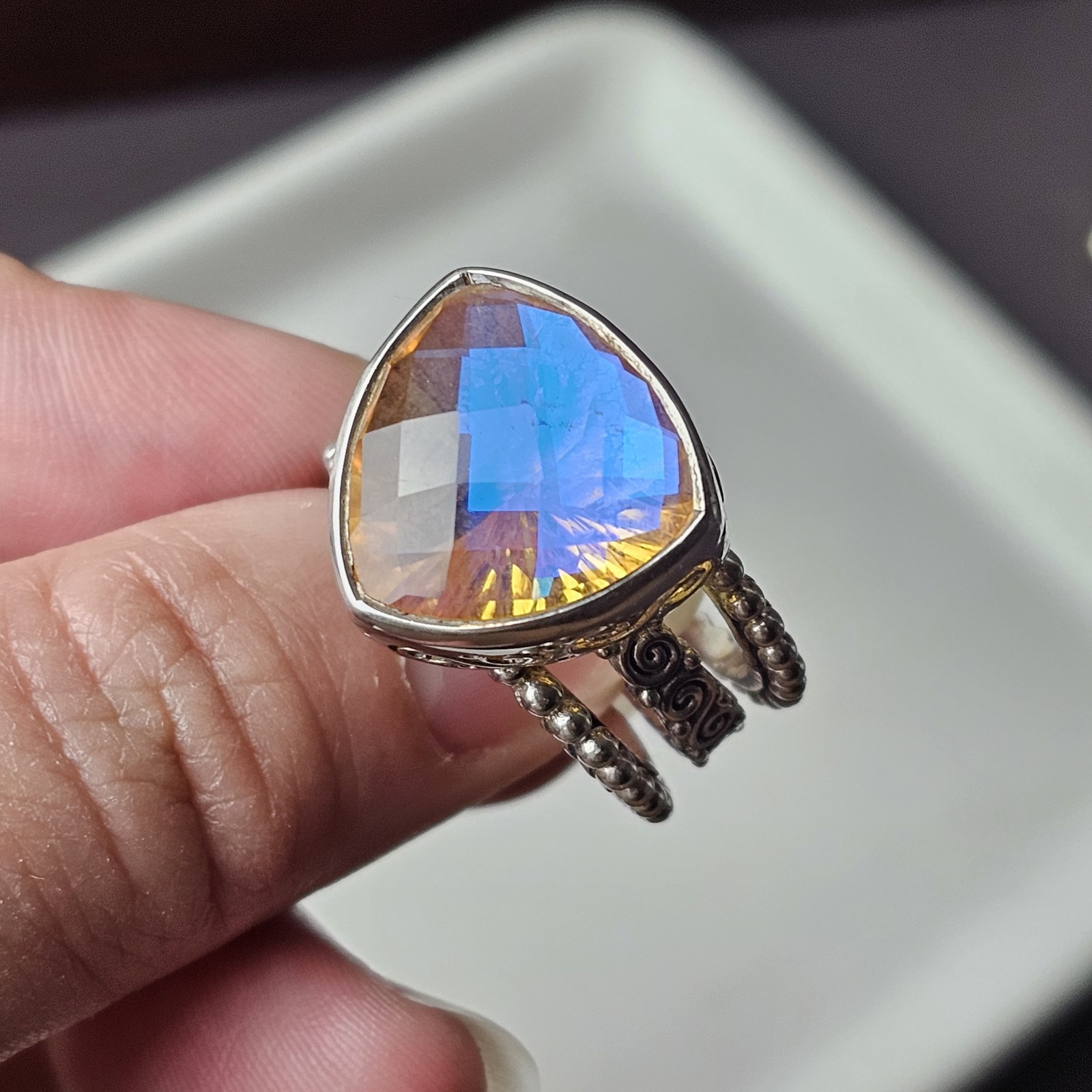 Sajen 925 Sterling Silve Rainbow Champagne Quartz Ornate Ring Size 10 – 15.36 g