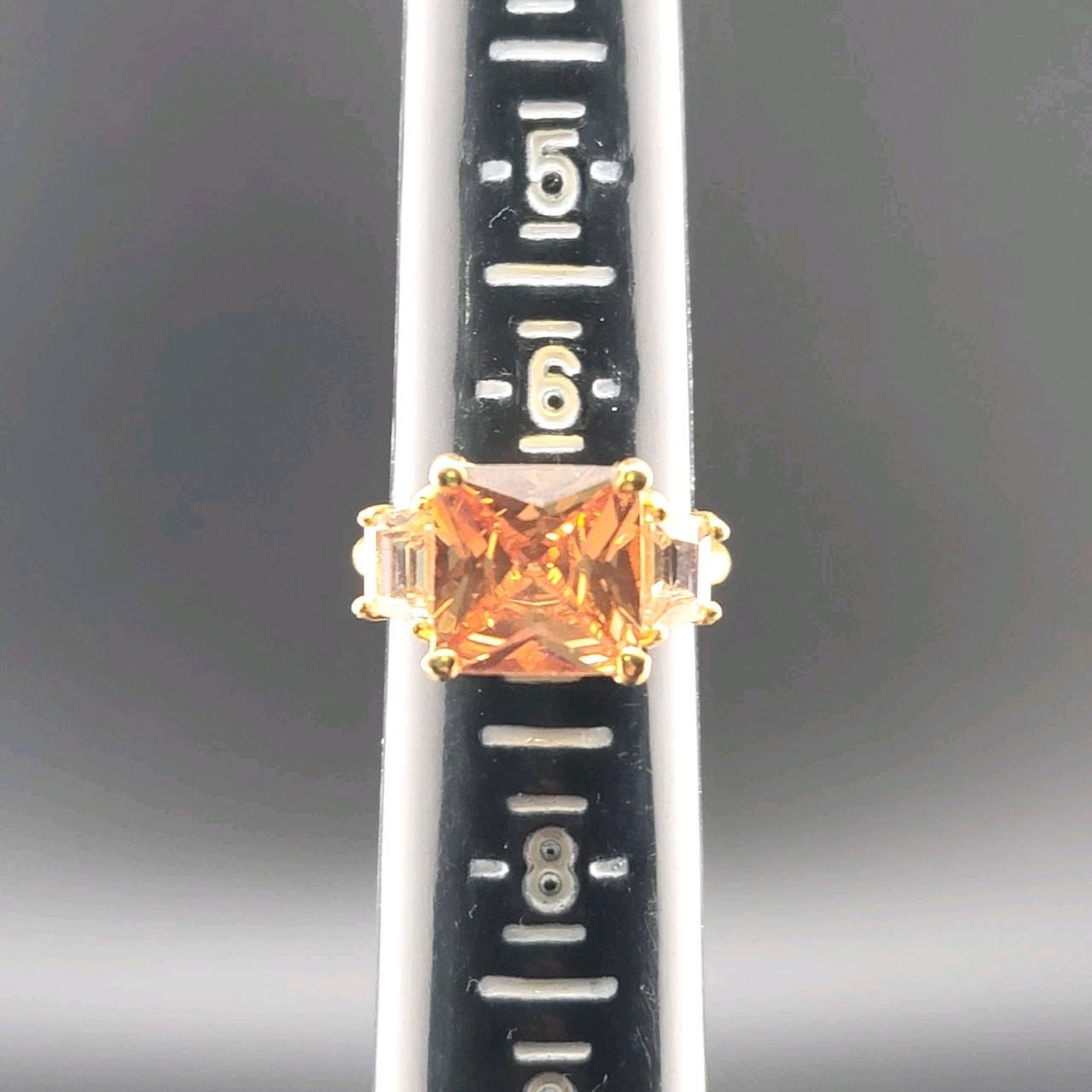 Vtg Sz 7 Ring Lg Citrine Clear Cubic Zirconia 18KGE Fashion Jewelry Glam Sty2S