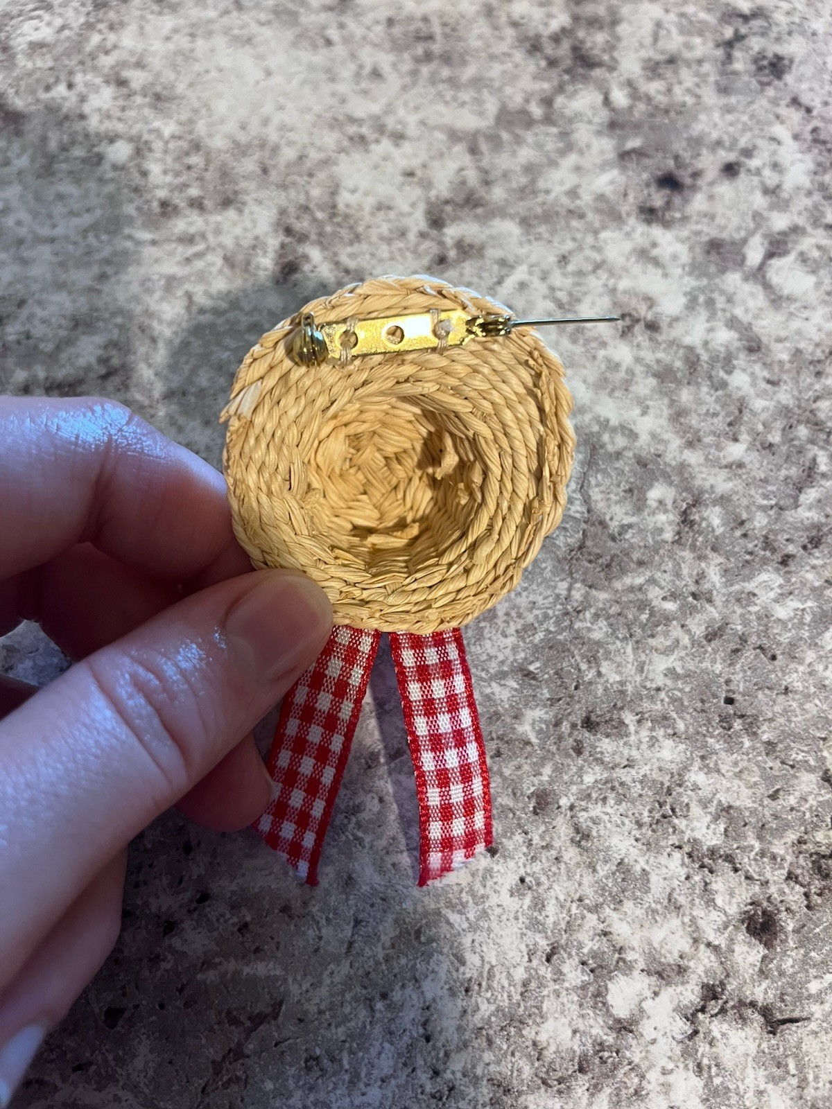 90s Vintage Round Woven Straw Brooch Pin with Red & White Gingham Ribbon Bow