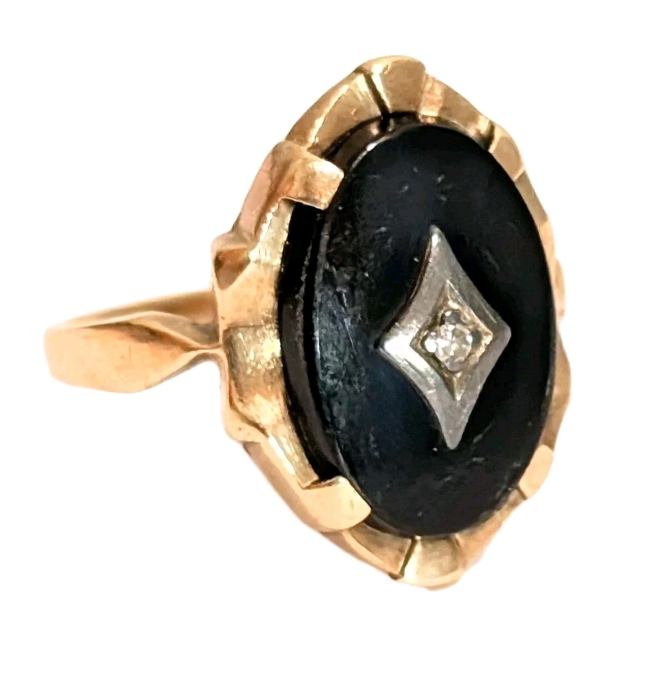 Vintage 10k Gold Black Onyx Ring W/ Diamond Chip Center 2.7g Size 5.25 – 5.5