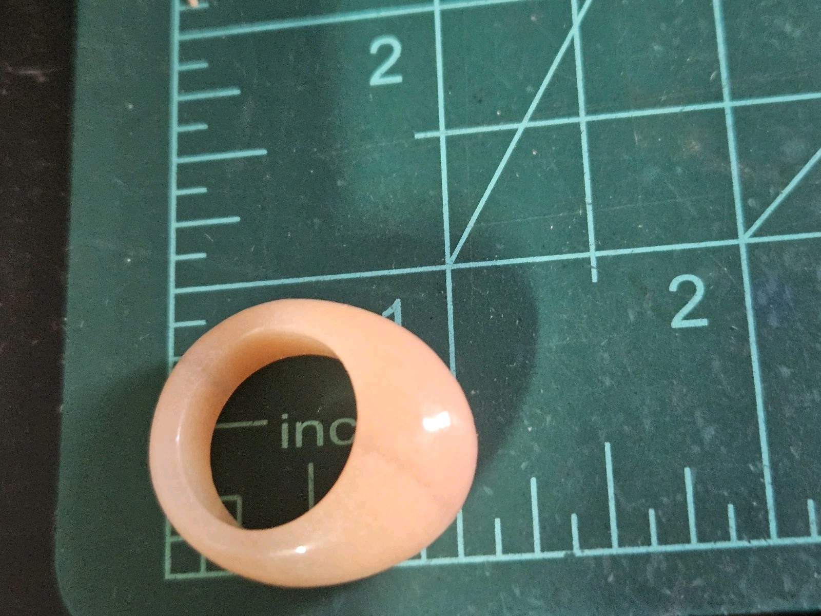 Vintage Solid Peach Color Stone Dome Band Ring Size 5.5