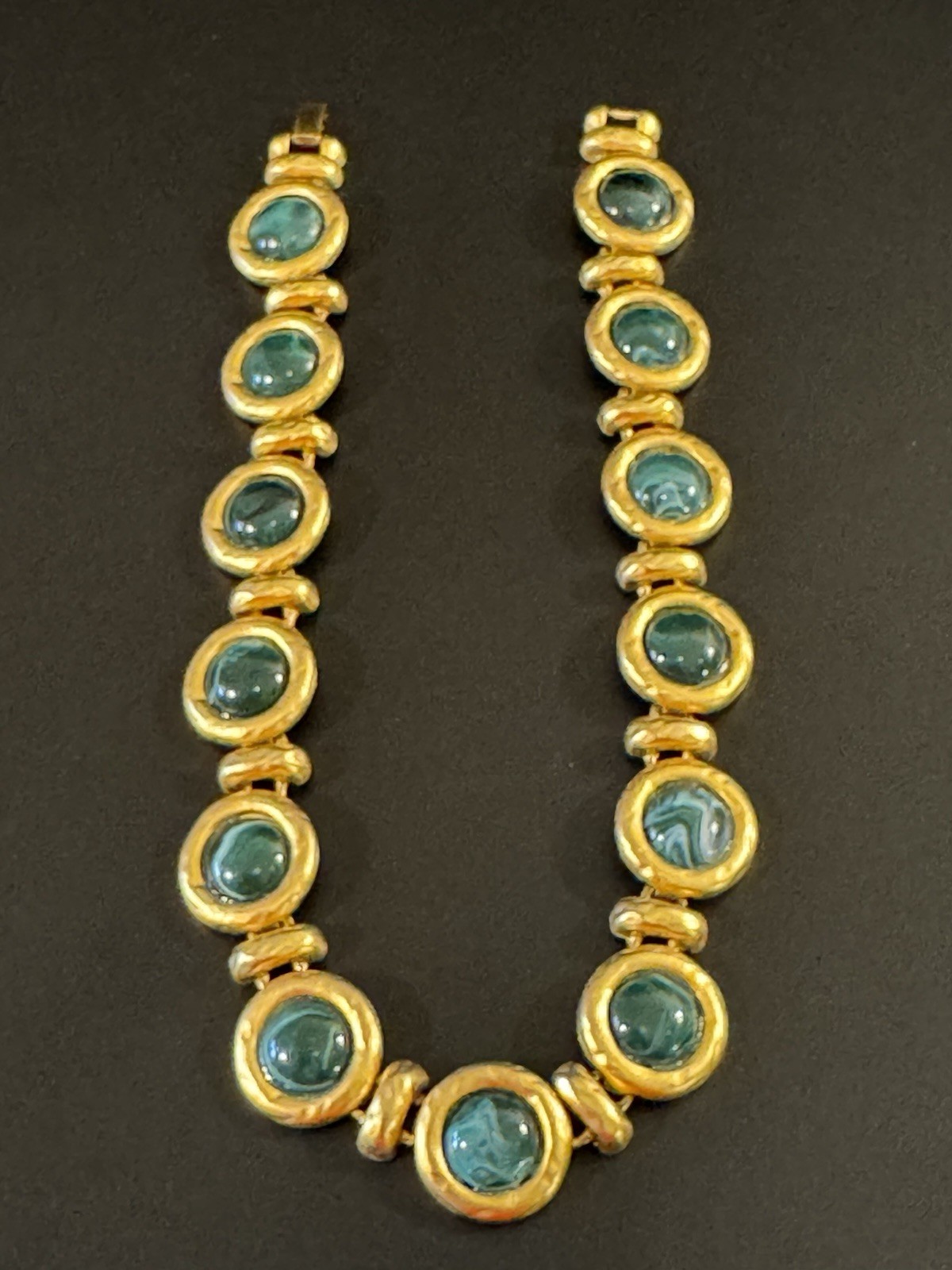 Vintage 16” Green Glass Cabochons Gold Tone Necklace