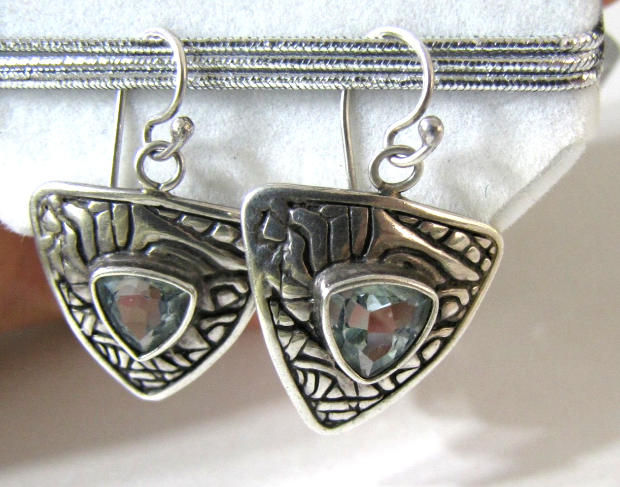 Vintage Sterling Silver Trillion Blue Topaz Tribal Shield Earrings Signed DC 925