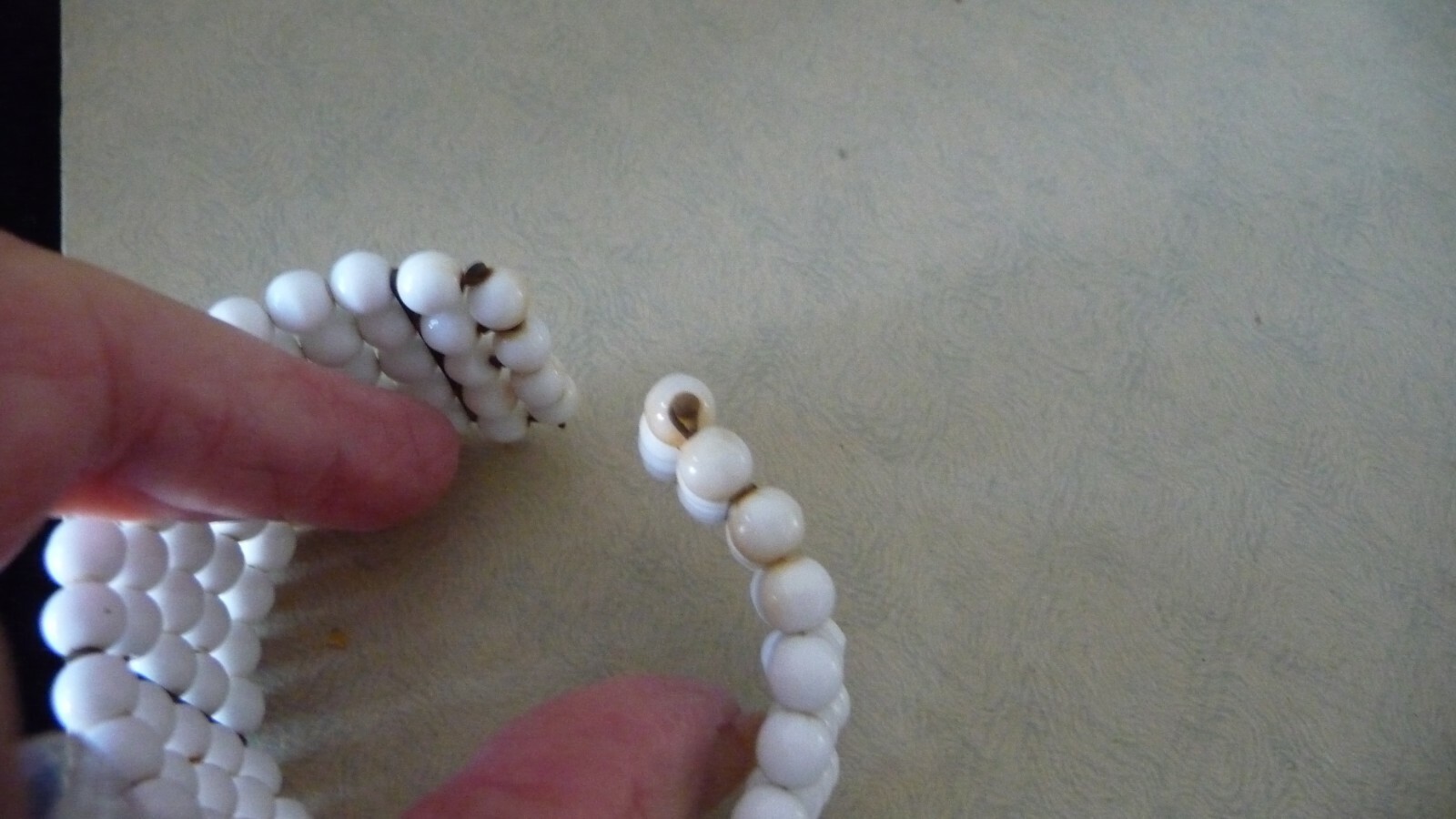 #2/7X vtg costume BRACELET WRAP AROUND CUFF 5 rows WHITE Beads 1 1/4″ W