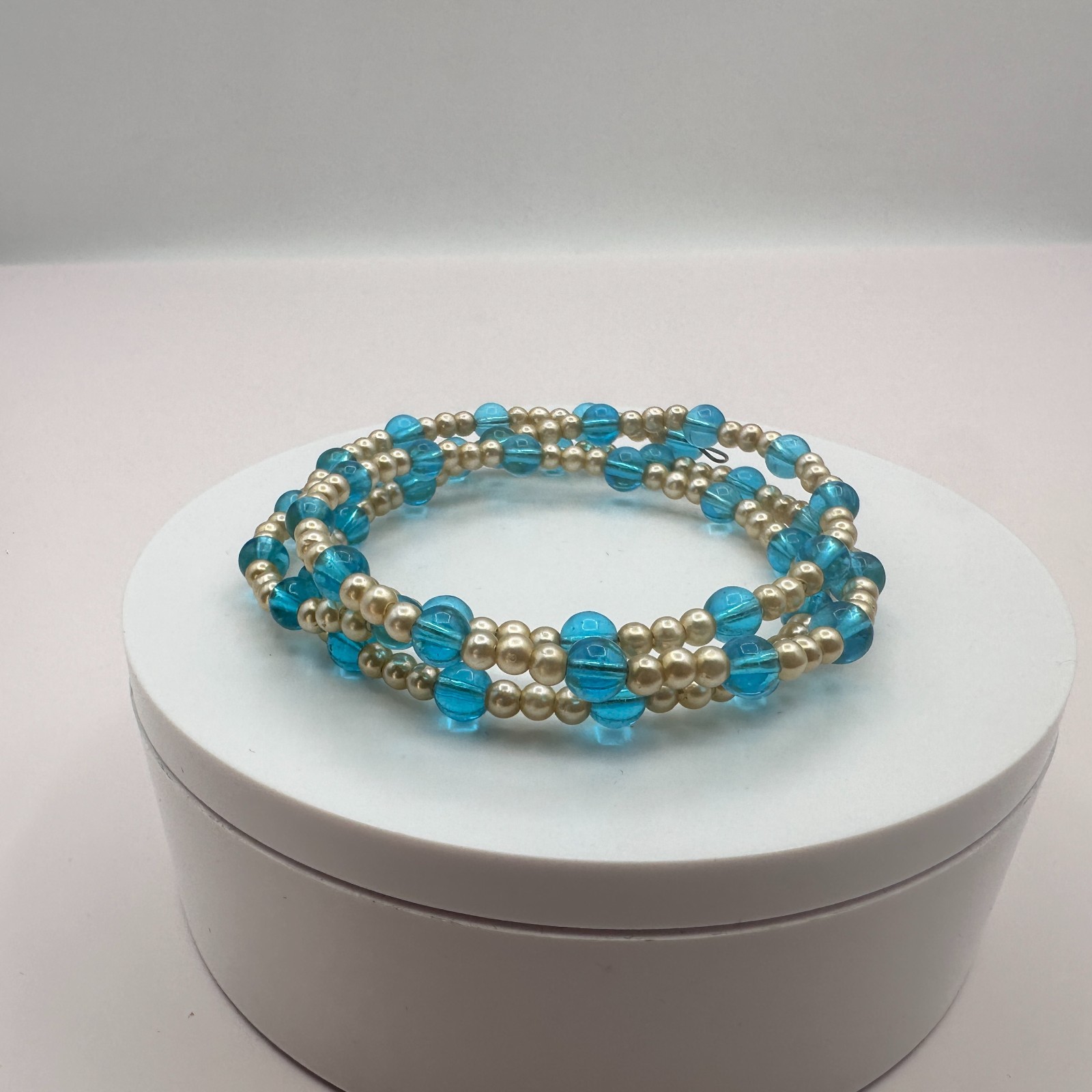Vintage Y2K Multi Strand Wrap Beaded Bracelet Retro Women’s Classic Jewelry