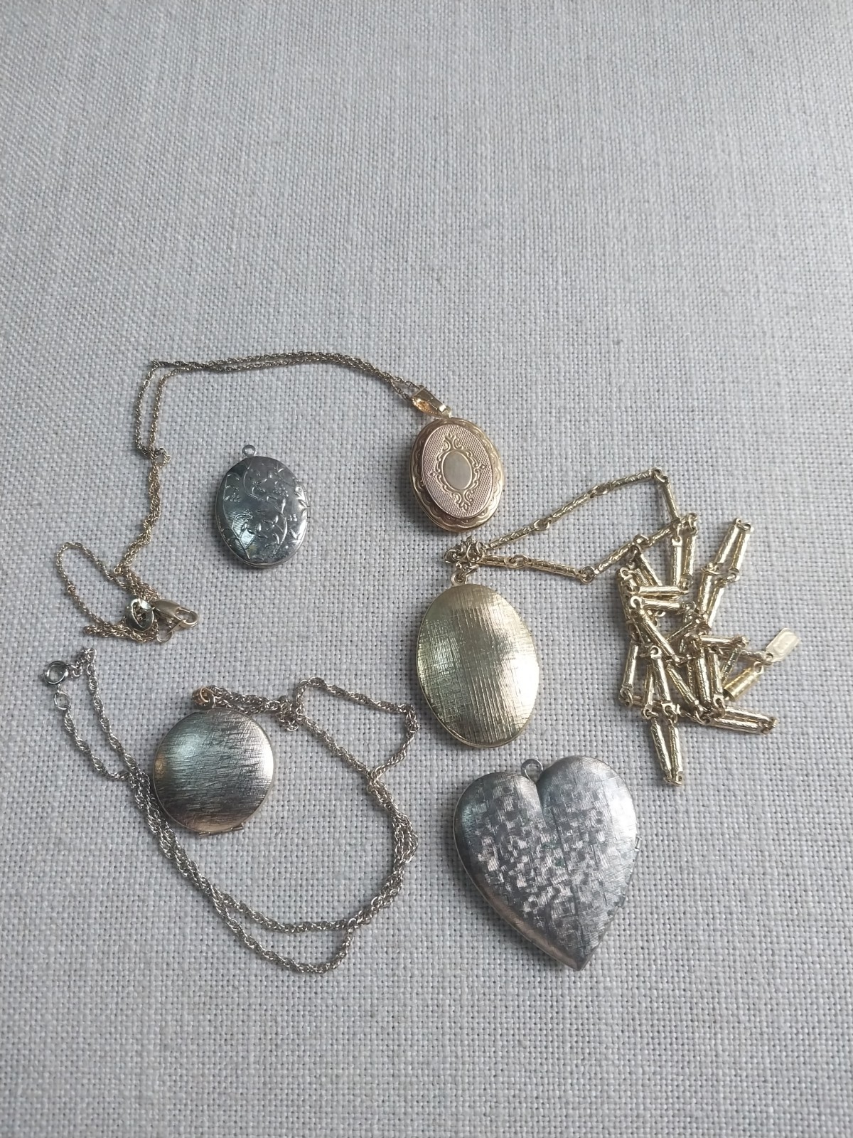 Lot Of 5 Vintage Lockets With 1 Signed Lovely And Collectible Lot