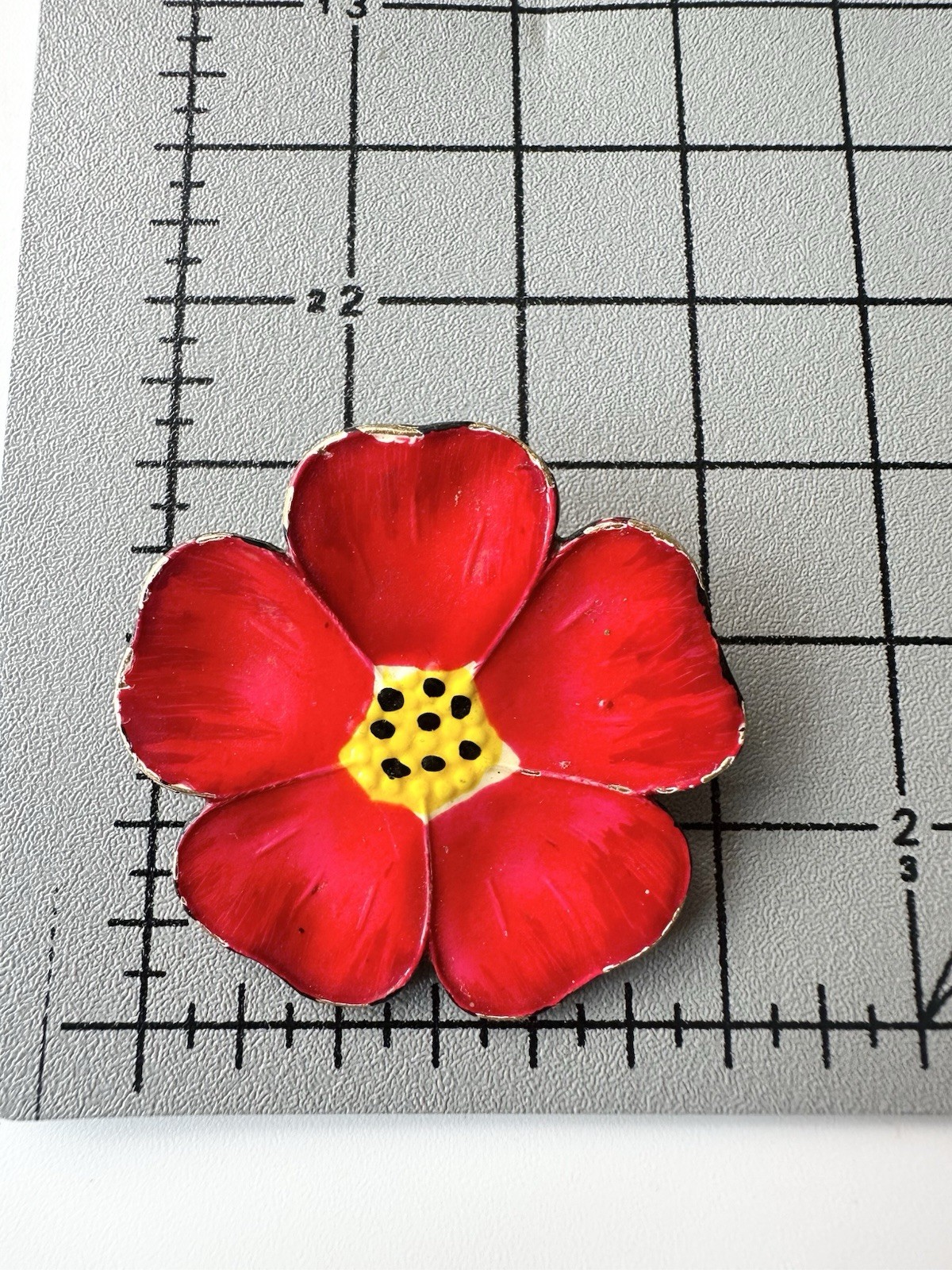 Vintage Red Poppy Flower Brooch Pin Gold Tone