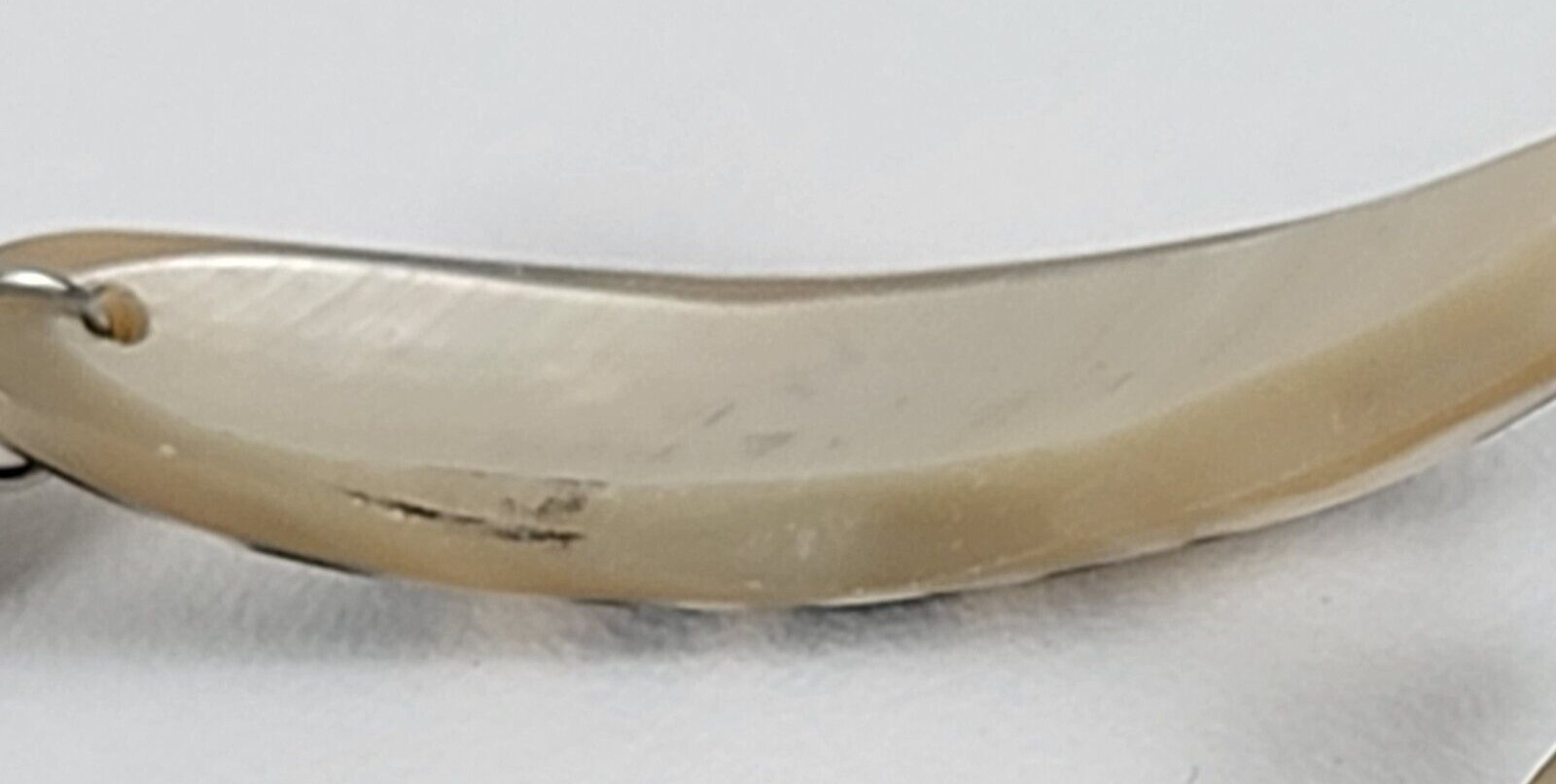 Vintage Black And Cream Mother Of Pearl Heart Bracelet 7 In Barrel Clasp