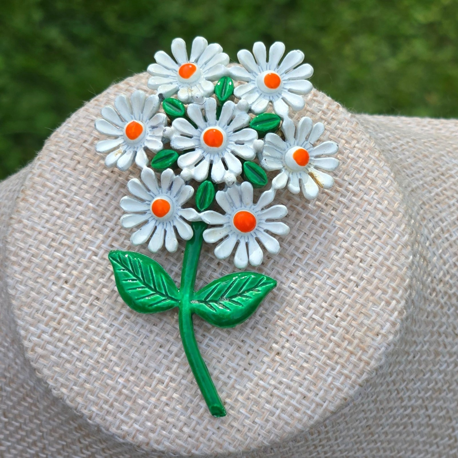 Vintage Daisy Brooch White Enamel Floral Bouquet Garden Flower Pin Neon center