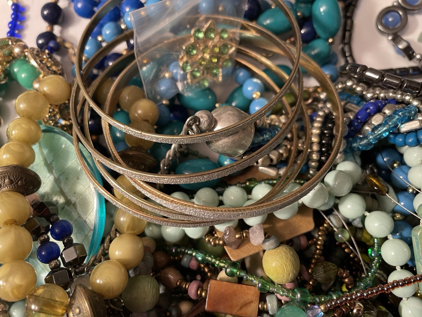 4Lb Mixed Mystery Jewelry Lot Vintage Mod Boho Beaded Necklaces Bracelets