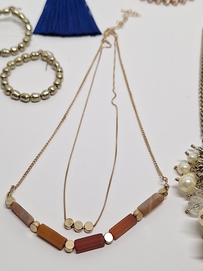 Mixed Lot of Used Costume Jewelry Vintage to Modern Wearable