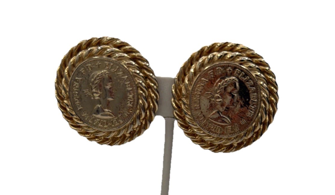 Vintage Gay Boyer Clip On Earrings – Gold‑Tone Coin Design, Signed