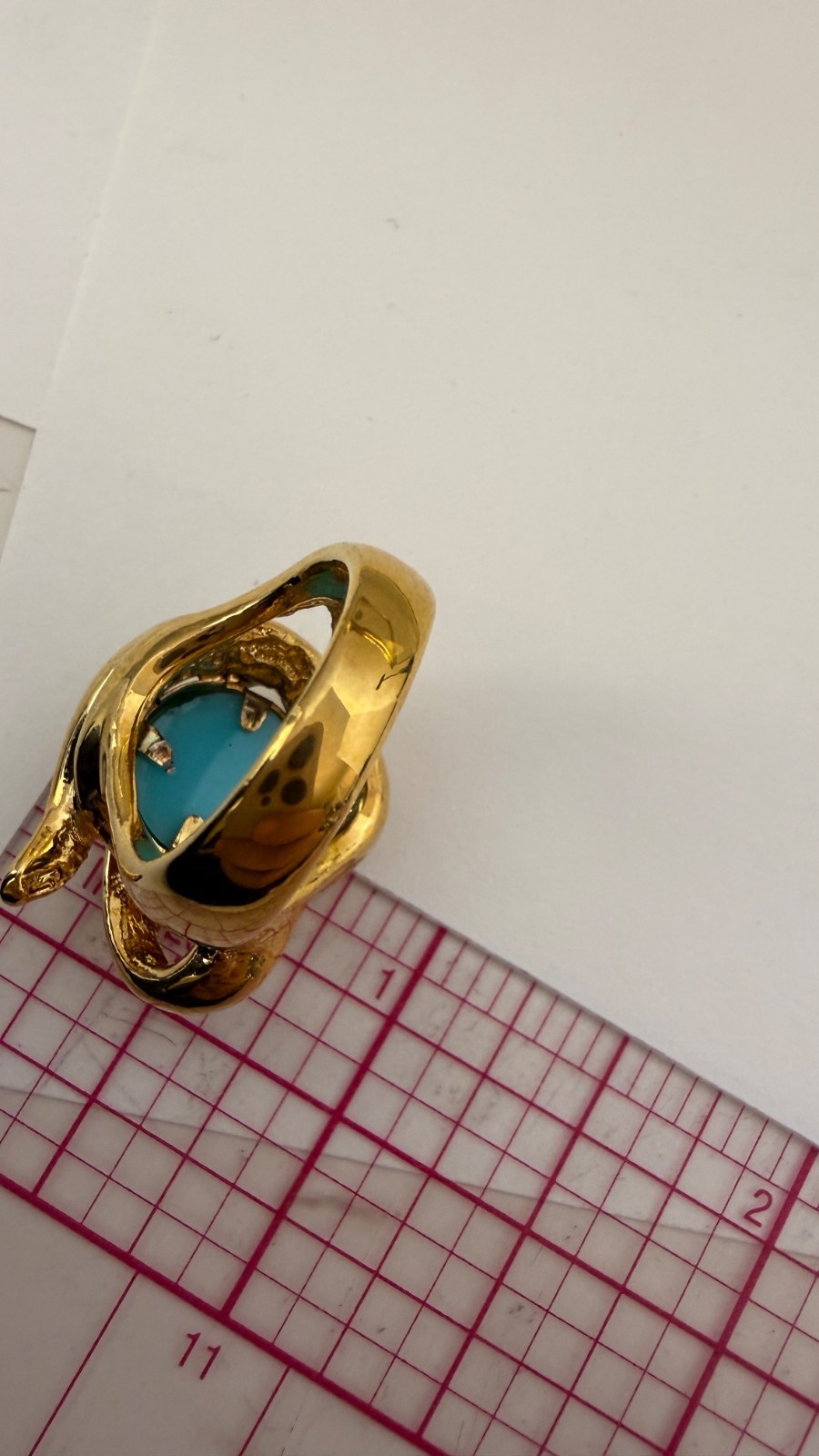 Vintage Gold Tone Faux Turquoise Swirl Statement Ring | Size 6 Rhinestone