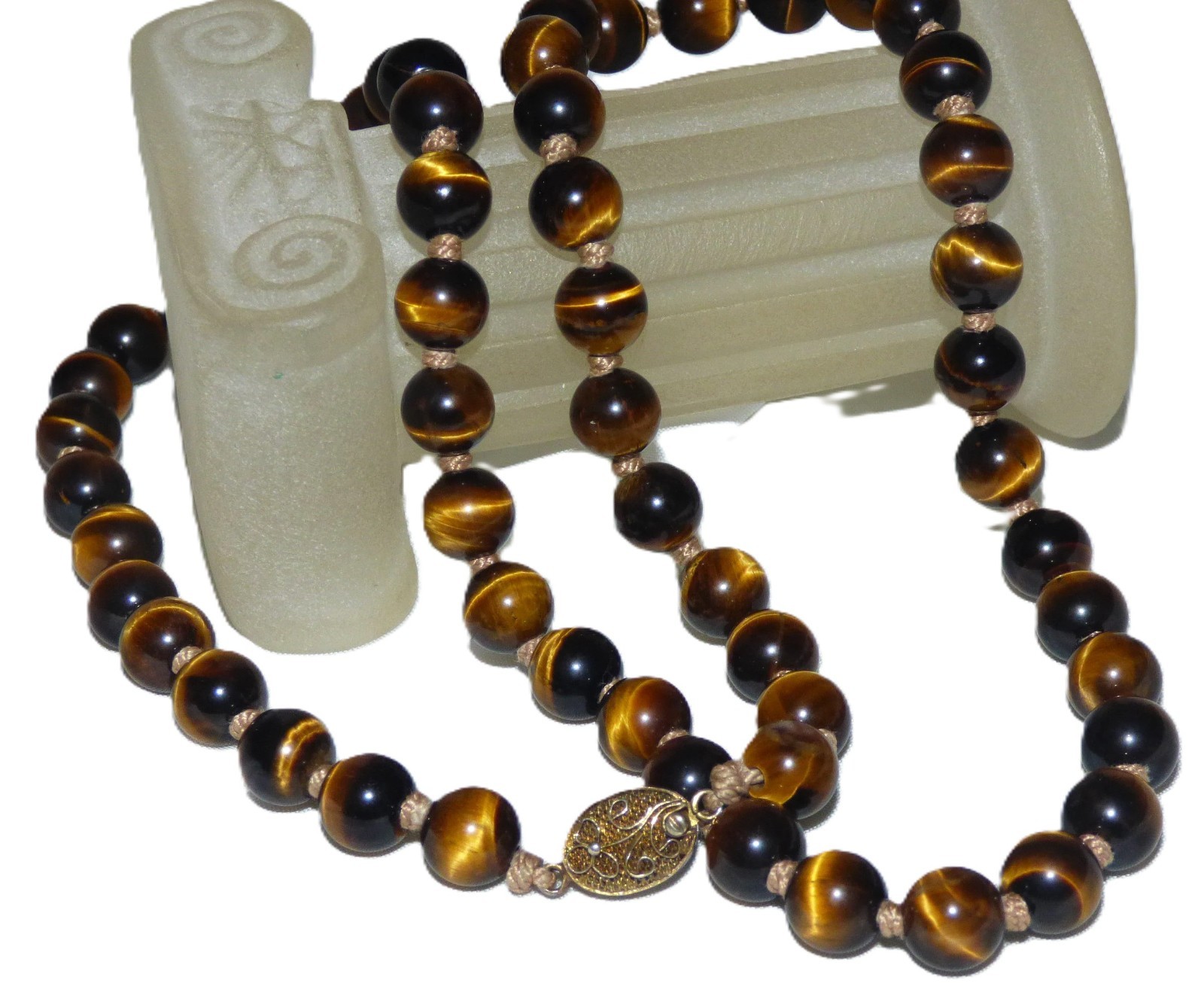 1960s Tiger’s Eye Gemstone Hand knotted GOLD VERMEIL on SILVER clasp Necklace
